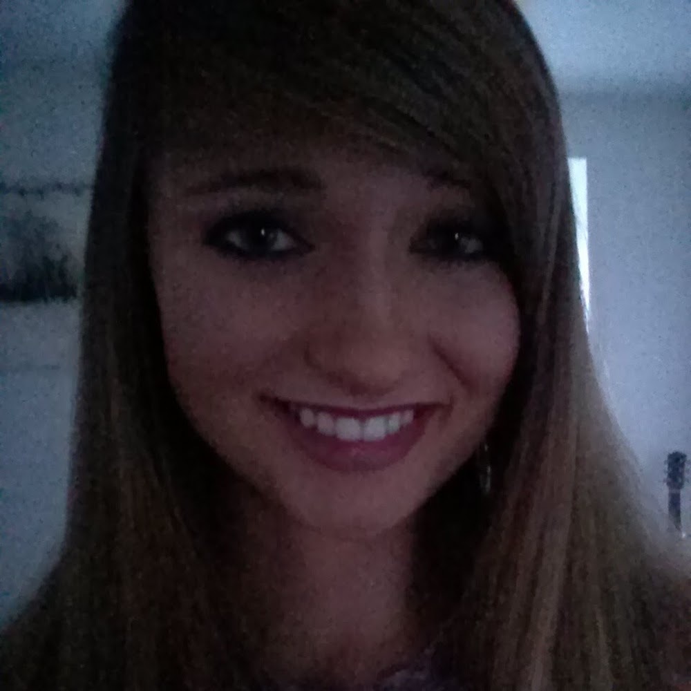 Meet your Posher, Hailey